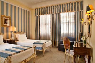 اونیدا پالاس