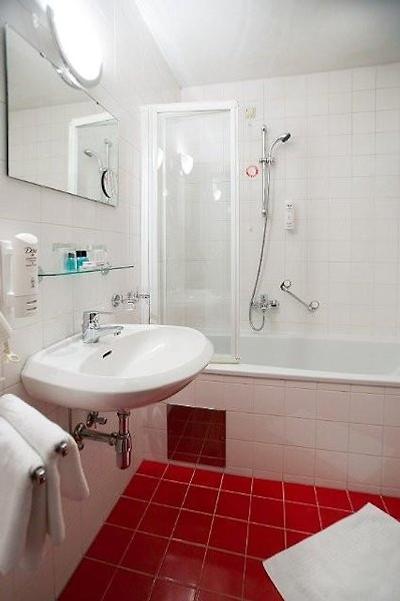 آرت هتل وین