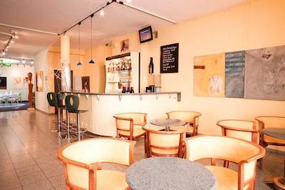 آرت هتل وین