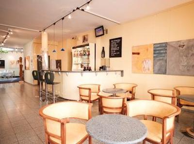 آرت هتل وین