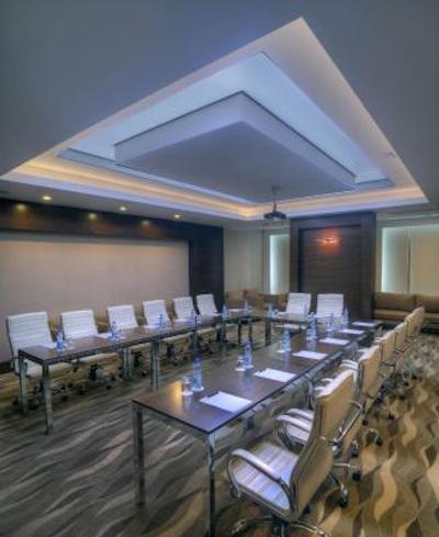 قفقاز باکو سیتی هتل اند رزیدنسز