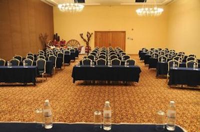 کراون کلاب پارادایز