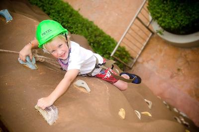 کراون کلاب پارادایز