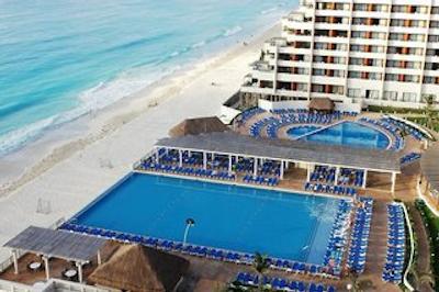 کراون کلاب پارادایز