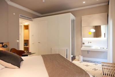 الکساندرا بارسلونا