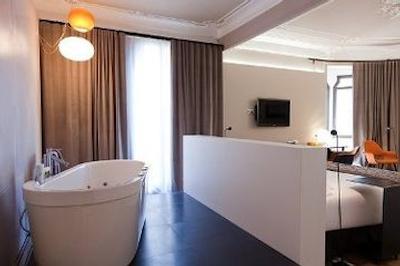 الکساندرا بارسلونا