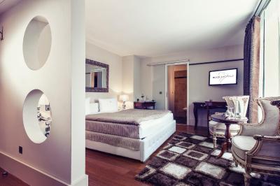 امبیانس ریولی