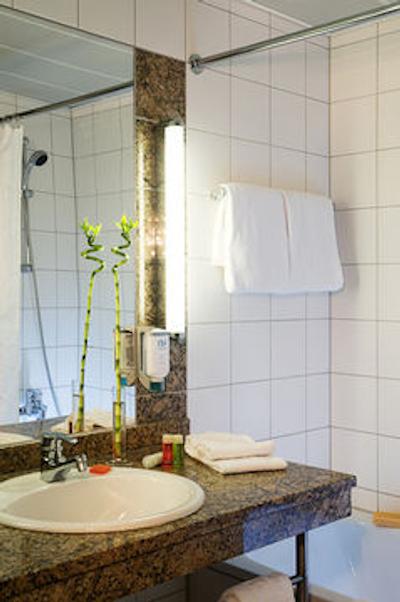 ان‌ اچ کلن الشتات