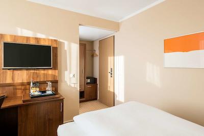 ان‌ اچ کلن الشتات