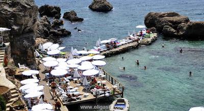 الگانس ایست هتل