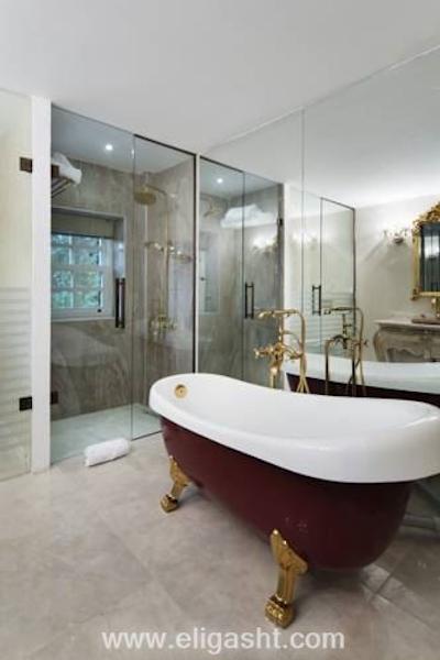 الگانس ایست هتل