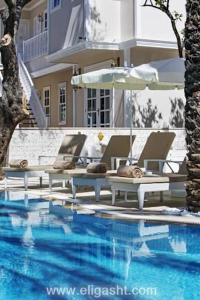 الگانس ایست هتل