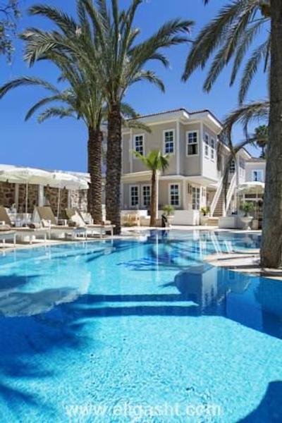 الگانس ایست هتل