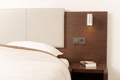 بست وسترن دام اسکوئر این