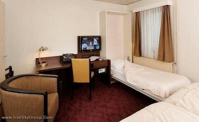 بست وسترن دام اسکوئر این