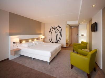 تولیپ این آمستردام ریورساید