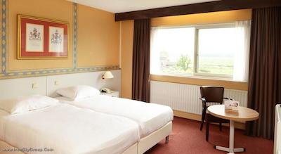 تولیپ این آمستردام ریورساید