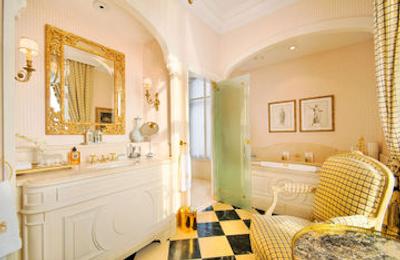 اینترکنتیننتال امستل