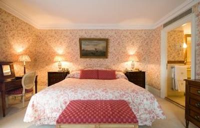 اینترکنتیننتال امستل