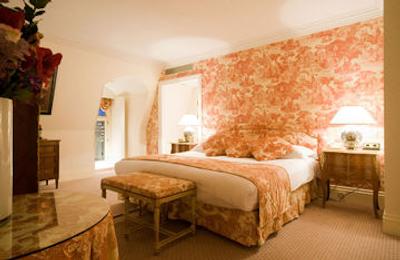 اینترکنتیننتال امستل