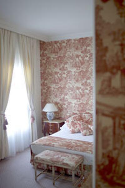 اینترکنتیننتال امستل