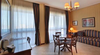 اتاهتل کنتسا جولاندا