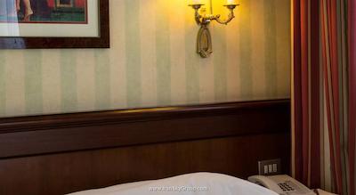 اتاهتل کنتسا جولاندا