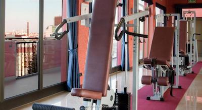 اتاهتل کنتسا جولاندا