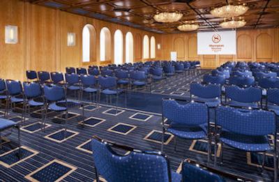 شرایتون مونیخ آرابلاپارک هتل