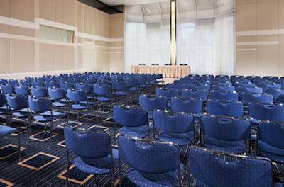 شرایتون مونیخ آرابلاپارک هتل