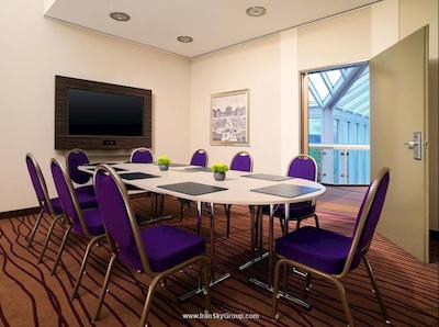 شرایتون مونیخ آرابلاپارک هتل