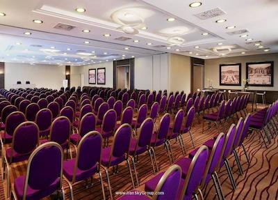 شرایتون مونیخ آرابلاپارک هتل