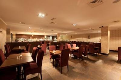 ایکس او هتل بلو اسکوئر