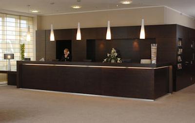 ان اچ فرانکفورت مورفلدن کانفرنس سنتر