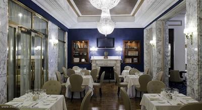 اونیدا پالاس