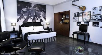 اونیدا پالاس