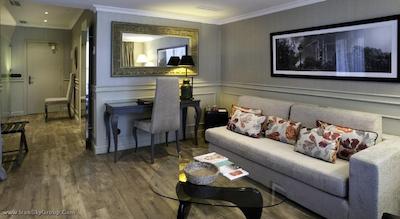 اونیدا پالاس