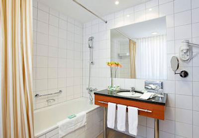 کورت یارد بای ماریوت وین شونبرون