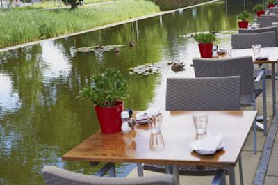 داچ دیزاین هتل آرتمیس