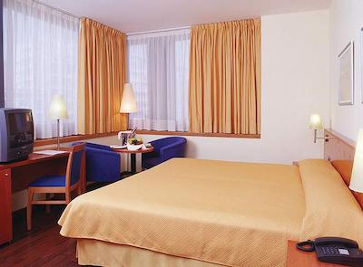 هتل ویلادومات