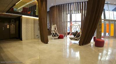 ژنراتور هاستل بارسلونا