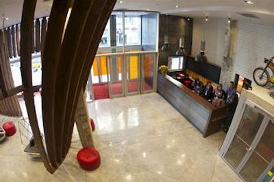 ژنراتور هاستل بارسلونا