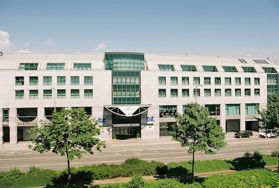 آستریا ترند دناوزنتروم