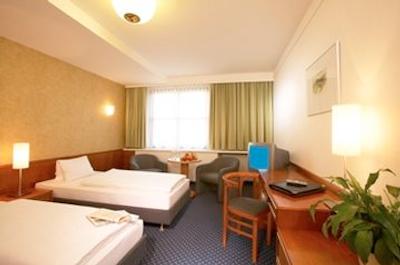 آستریا ترند دناوزنتروم