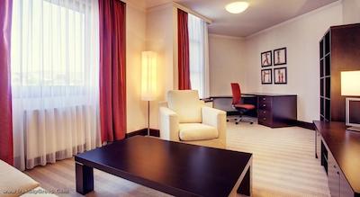 کراون پلازا براتیسلاوا