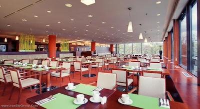 کراون پلازا براتیسلاوا