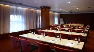 کراون پلازا براتیسلاوا