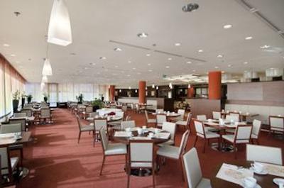 کراون پلازا براتیسلاوا