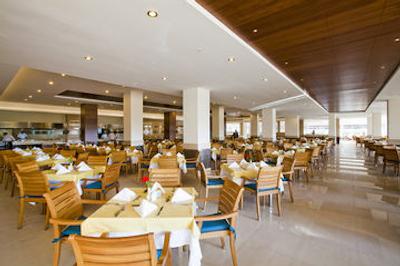 سانیس الیتا بیچ ریزورت هتل اند اسپا