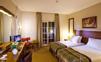 سانیس الیتا بیچ ریزورت هتل اند اسپا